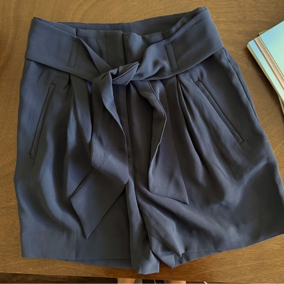 H&M shorts - size:0 - Picture 1 of 1